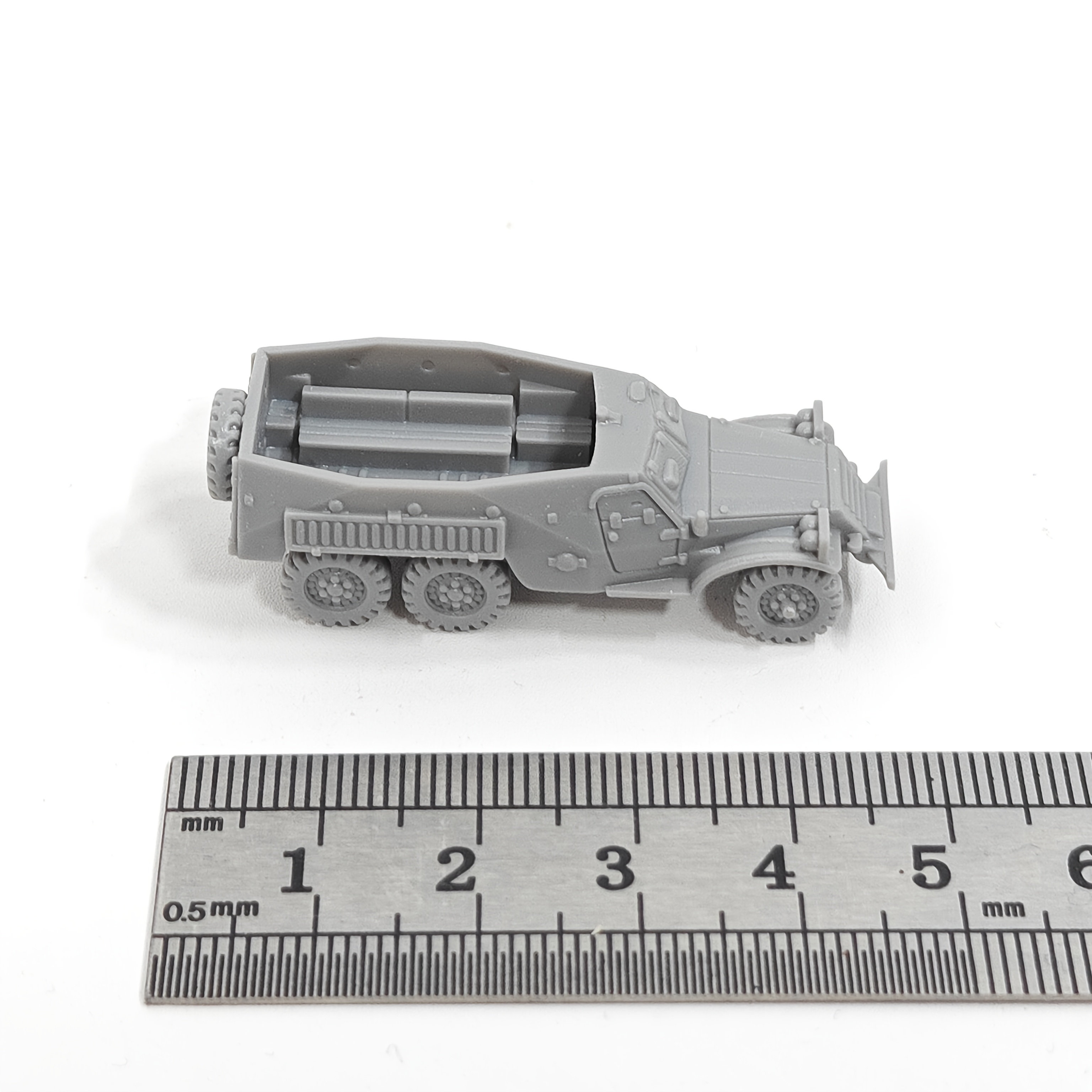1/144 Scale BTR Infantry Fighting Vehicle Model